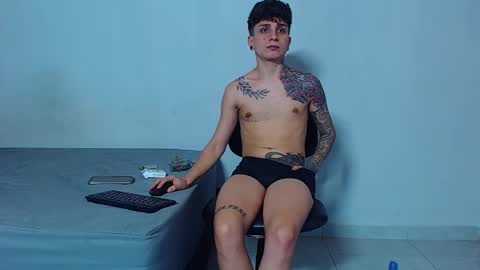 Mike IMDEPENDIENT MODEL online show from 12.23.25