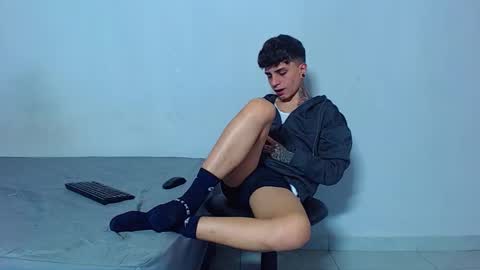 Mike IMDEPENDIENT MODEL online show from 03.02.26