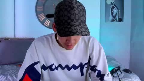 Mike 0233 online show from 01.07.25