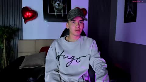 Mike 0233 online show from 02.25.25