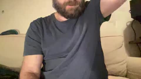 Snapshot of mike_berlin1 chatting on 12.04.24 MIke online show from 12.04.24