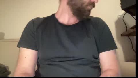 Snapshot of mike_berlin1 chatting on 12.11.24 MIke online show from 12.11.24