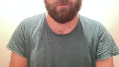 Snapshot of mike_berlin1 chatting on 02.16.25 MIke online show from 02.16.25