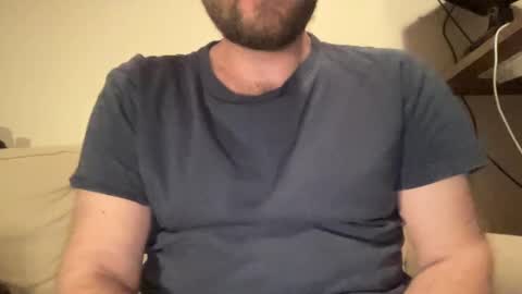 Snapshot of mike_berlin1 chatting on 03.04.25 MIke online show from 03.04.25