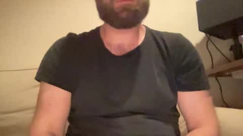 Snapshot of mike_berlin1 chatting on 09.08.25 MIke online show from 09.08.25