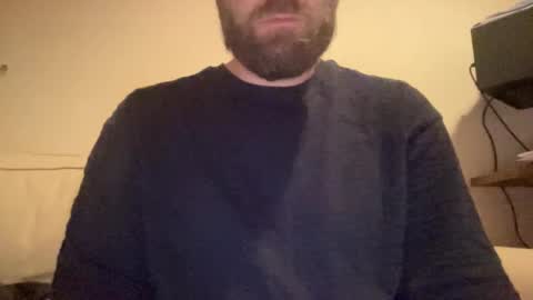 Snapshot of mike_berlin1 chatting on 09.12.25 MIke online show from 09.12.25