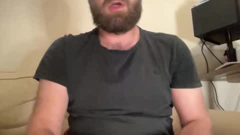 Snapshot of mike_berlin1 chatting on 09.14.25 MIke online show from 09.14.25