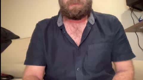 Snapshot of mike_berlin1 chatting on 10.04.25 MIke online show from 10.04.25