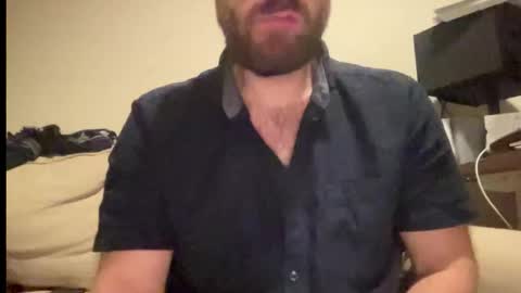 Snapshot of mike_berlin1 chatting on 10.11.25 MIke online show from 10.11.25