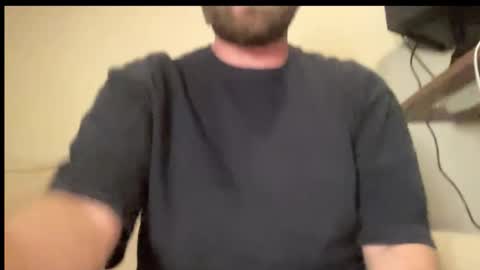 Snapshot of mike_berlin1 chatting on 10.12.25 MIke online show from 10.12.25