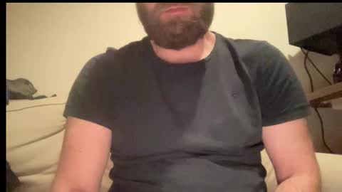 Snapshot of mike_berlin1 chatting on 11.22.25 MIke online show from 11.22.25