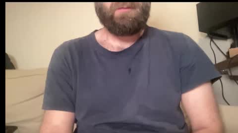 Snapshot of mike_berlin1 chatting on 11.24.25 MIke online show from 11.24.25