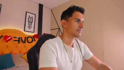 Snapshot of mike_conors chatting on 02.17.26 Mike online show from 02.17.26