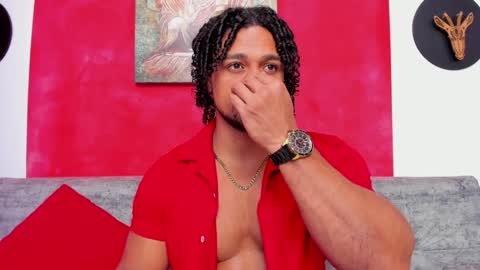 Snapshot of mike_estevess chatting on 12.29.24 online show from 12.29.24