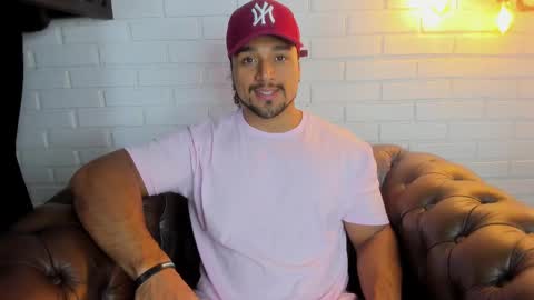 Snapshot of mike_estevess chatting on 02.27.25 online show from 02.27.25