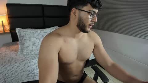  MIKE FOXXX online show from 01.08.26