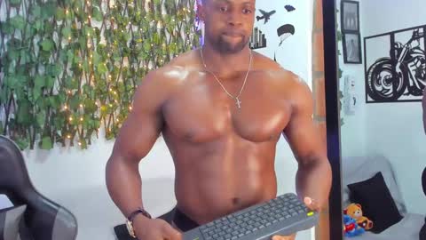 Snapshot of mike_kilian1 chatting on 01.14.25 mike kilian1 online show from 01.14.25