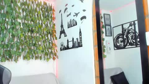 Snapshot of mike_kilian1 chatting on 02.28.25 mike kilian1 online show from 02.28.25