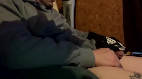 Snapshot of mikeblair5081 chatting on 01.14.26 mikeblair5081 online show from 01.14.26