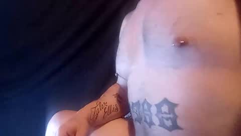 Snapshot of mikeblair5081 chatting on 03.27.26 mikeblair5081 online show from 03.27.26