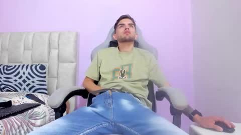 mikebradley15 online show from 02.08.26