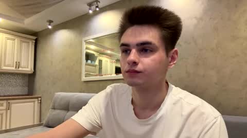 Snapshot of mikecalix chatting on 01.08.26 Former online show from 01.08.26