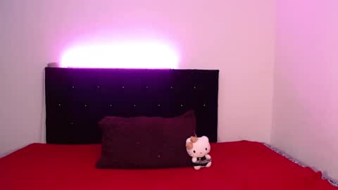 Snapshot of mikee_g chatting on 02.17.25 ZARA BLARE online show from 02.17.25