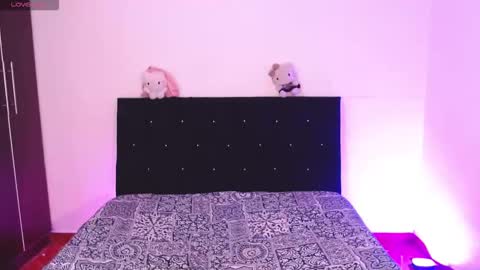 Snapshot of mikee_g chatting on 09.29.25 ZARA BLARE online show from 09.29.25