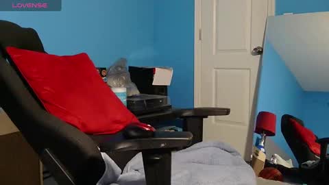 mikehawk1589 online show from 02.21.25