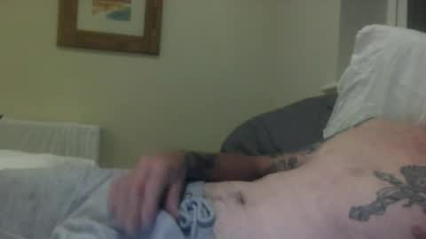 Snapshot of mikelebon chatting on 07.01.26 420money online show from 07.01.26