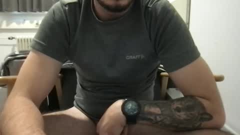 Snapshot of mikenlove1212 chatting on 01.16.26 mikenlove1212 online show from 01.16.26