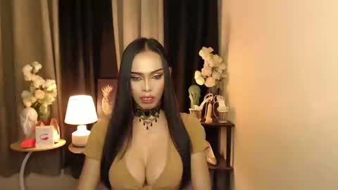Mistress MikeyAlawi online show from 02.03.25