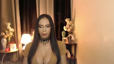 Mistress MikeyAlawi online show from 02.18.25