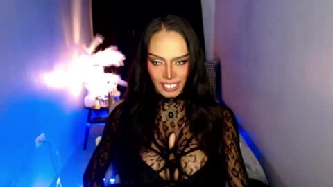 Snapshot of mikeyalawi03 chatting on 07.02.26 Mistress MikeyAlawi online show from 07.02.26