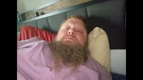 Snapshot of mikeybanks50 chatting on 11.18.25 Mikeybanks50 online show from 11.18.25