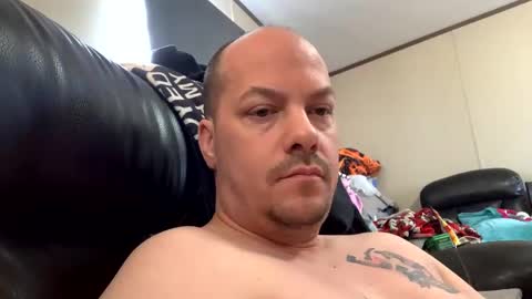 Snapshot of mikeylikesit2222 chatting on 02.02.25 mikeylikesit2222 online show from 02.02.25