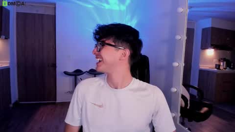 VIOLETAMIKE online show from 02.11.26