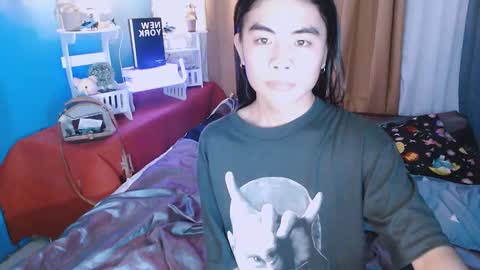 Snapshot of mikhayla_and_zeus_room chatting on 12.04.24 Mikhayla and Zeus online show from 12.04.24