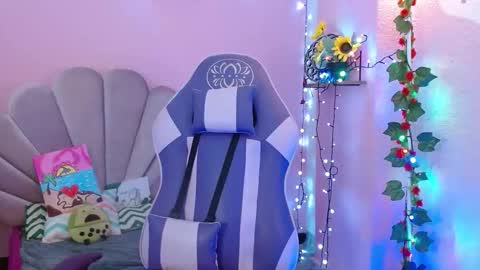 Mikka 3 online show from 02.04.26