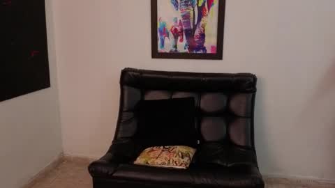 MIKKE online show from 10.23.25