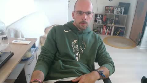 mikmik91 online show from 09.12.25