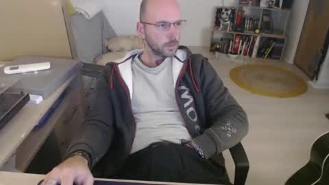 mikmik91 online show from 11.18.25