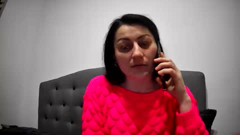 Mikyloveu online show from 02.15.26