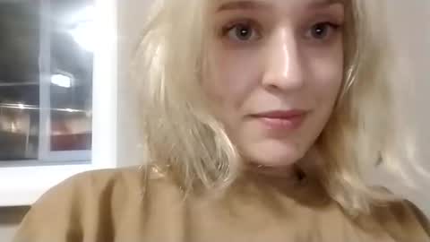 Snapshot of mila_420 chatting on 09.24.25 Mila 420 online show from 09.24.25