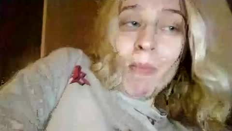 Snapshot of mila_420 chatting on 11.23.25 Mila 420 online show from 11.23.25