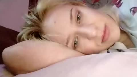 Snapshot of mila_420 chatting on 11.26.25 Mila 420 online show from 11.26.25