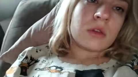 Snapshot of mila_420 chatting on 11.30.25 Mila 420 online show from 11.30.25