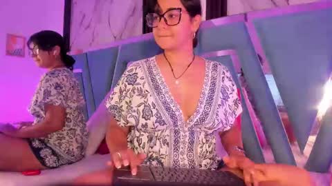 Camila online show from 03.08.25