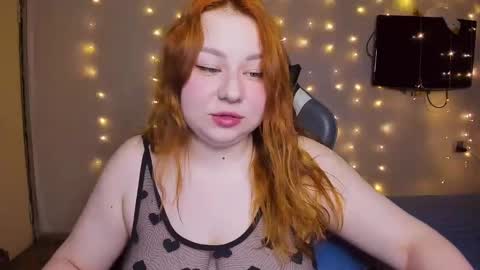 Mila shy sensual person  online show from 01.21.25