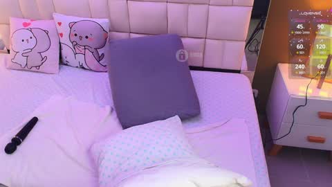 Milena  online show from 01.25.25